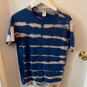 Stripped bleach tie dye